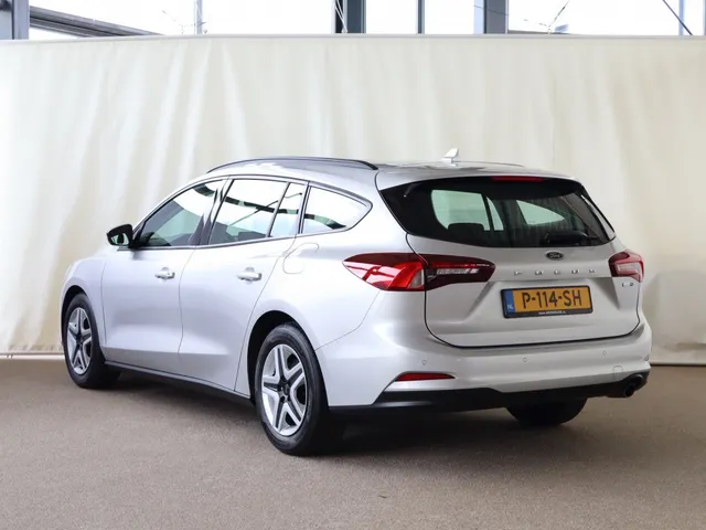 Ford Focus Wagon 1.0 EcoBoost Hybrid Connected | Nieuw model