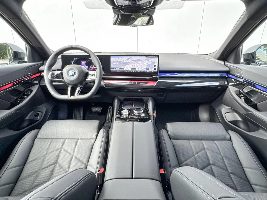 BMW i5 Touring eDrive40 M Sport Edition