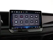 Volkswagen Tayron 1.5 204pk DSG eHybrid R-Line Edition · Panoramadak · 360 Camera · Inklap. Trekhaak · Matrix LED · Dodehoeksensor · Keyless · Garantie t/m 04-08-2029 of 100.000km
