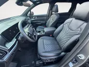 Kia Sorento 1.6 T-GDi Plug-in Hybrid 4WD ExecutiveLine 7p | Navi | Clima | 360° Camera | Stoelventilatie | Stoel-/Stuurverwarming | Cruise Control | Keyless Entry | 7-Persoons|