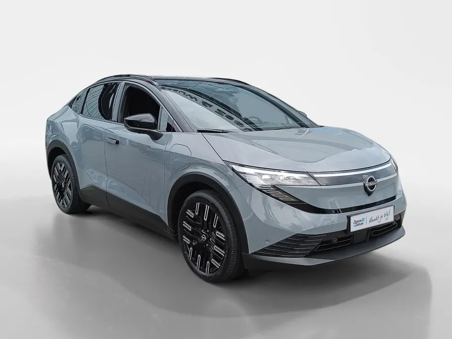 Nissan Leaf Evolve 52 kWh | WLTP 445km | Apple carplay & Android auto | 19inch LM Wielen | Climate contole | Glazen dak | V2L | Electrisch verstelbare stoelen| Bose audio | Head-up display |