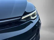 Volkswagen Golf 1.5 eTSI 110KW/150PK Goal · Navigatie · Apple/Android Car Play · Camera + Parkeersensoren · Trekhaak · Garantie t/m 22-07-2027