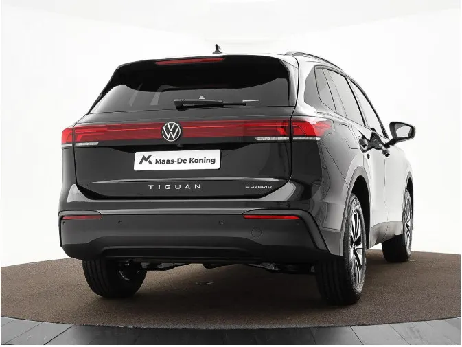 Volkswagen Tiguan Limited Edition 1.5 eHybrid 204 PK 6 versn. DSG · Trekhaak inklapbaar, met elektrische ontgrendeling, incl. aanhangermanoeuvreerhulp Trailer Assist ·
