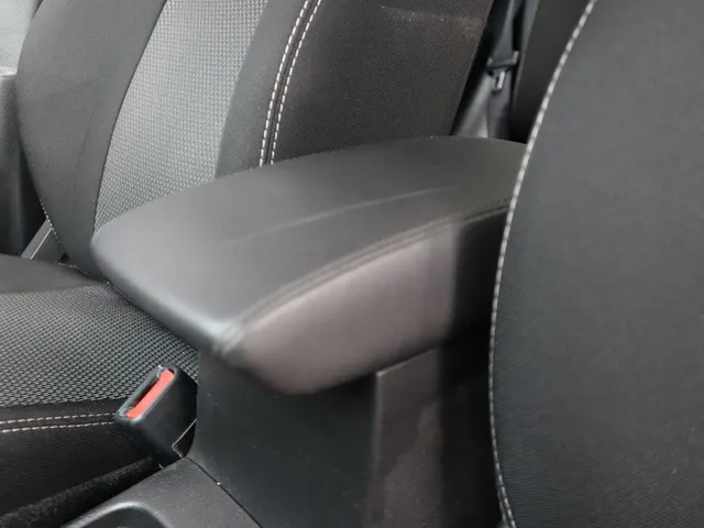 Suzuki S-Cross SX4 1.6 Comfort | Carplay | Trekhaak | All Seasons