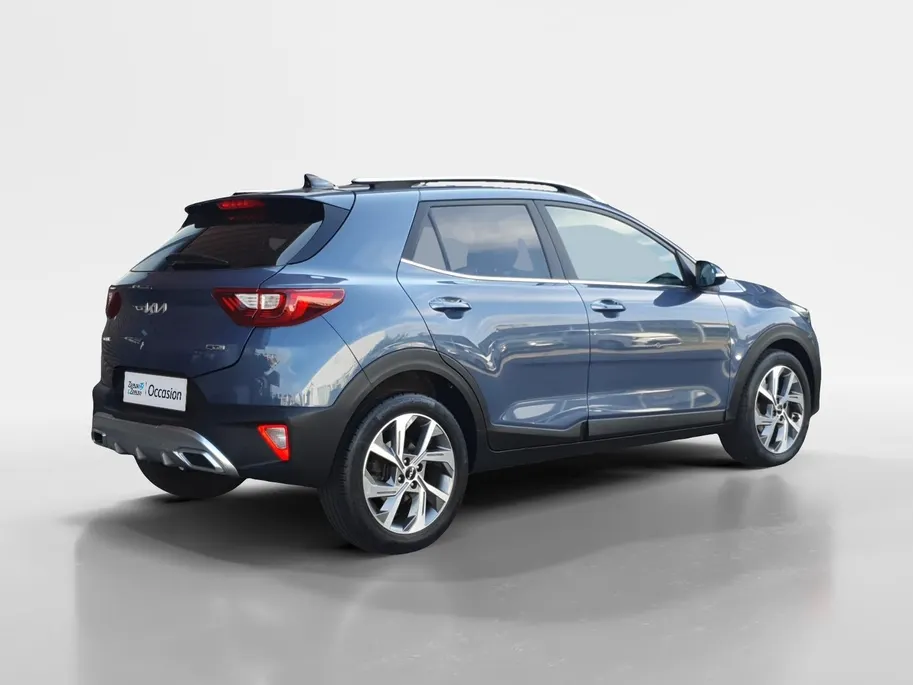Kia Stonic 1.0 T-GDi MHEV GT-PlusLine | Stoel en stuurverwarming | Schuifdak | Dodehoek detectie | Climate control | Cruise control | Camera | Navigatie | Parkeersensoren voor en achter |