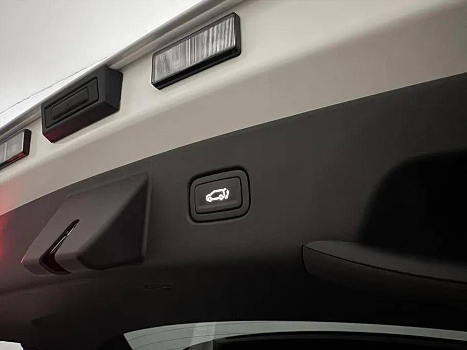 Kia Seltos 1.6 GDi 154pk Hybrid DCT6 X-Line Launch Edition