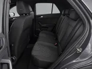 Volkswagen T-Roc 1.5 TSI 150pk DSG R-Line · Camera · Apple/Android Car Play · Navigatie · Stoel-& Stuurverwarming · Elek. Achterklep · Dodehoek Detectie · 18'' Inch ·