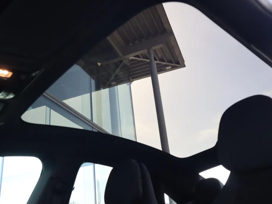 Mercedes-Benz CLA 180 Business Solution AMG l Trekhaak l Panoramadak l stoelverwarming