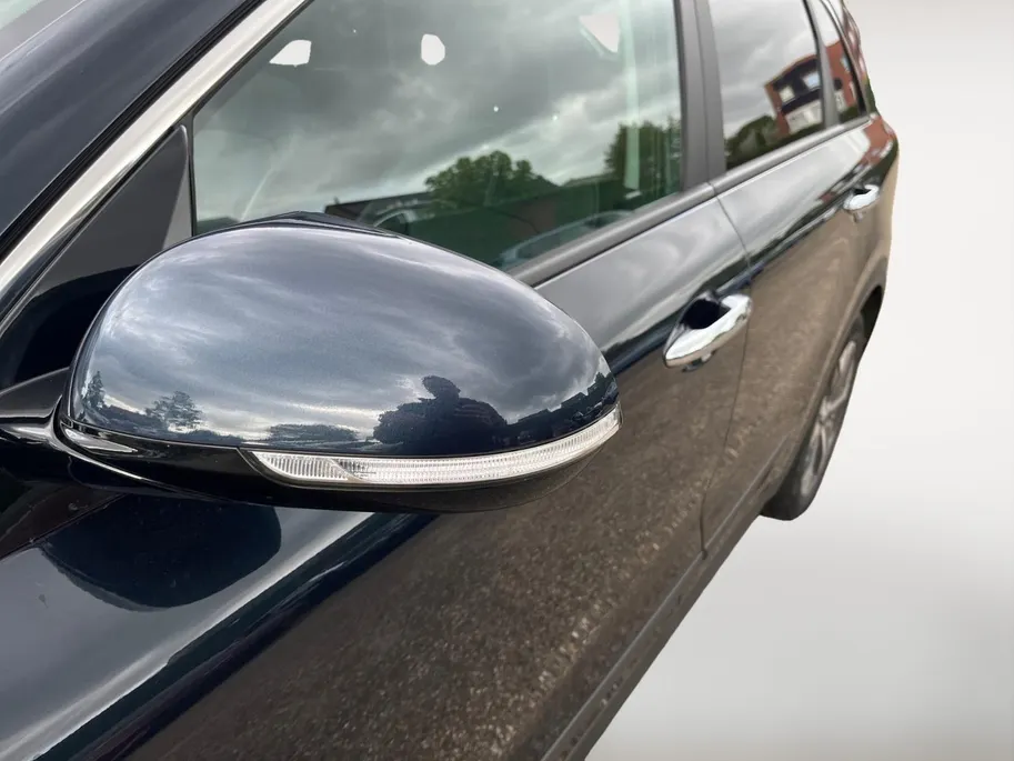 Kia e-Niro ExecutiveLine 64 kWh | Lederen bekleding | Elektrische stoelverstelling | JBL Audio systeem | Stoelventilatie