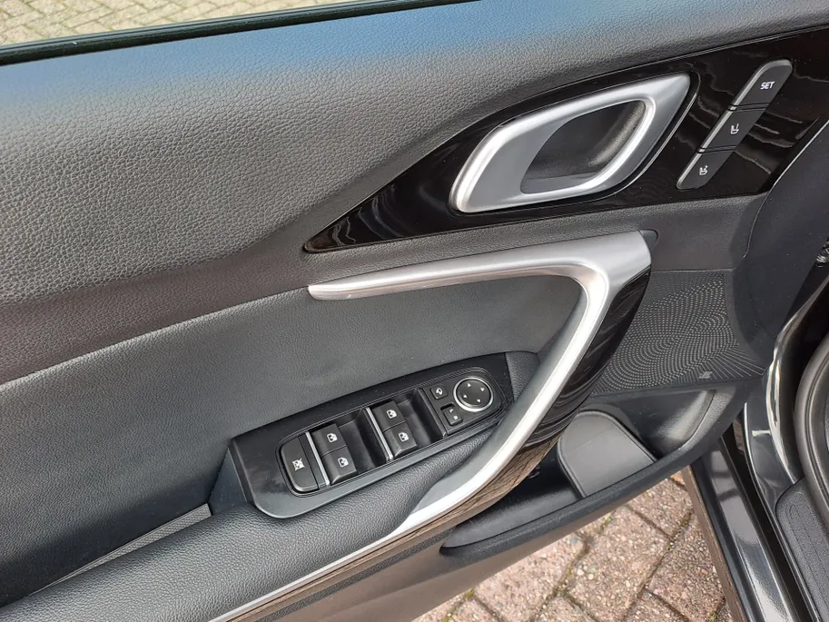 Kia Ceed Sportswagon 1.0 T-GDi ExecutiveLine | Navigatiesysteem full map | Camera | Apple Carplay/Android Auto | Stoel en Stuur verwarming | ECC | Elektrisch glazen schuif-/kanteldak