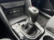 Kia Sportage 1.6 T-GDi MHEV DynamicLine | Navigatie | Climate control | Parkeer camera achter | LM-Velgen