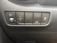 Hyundai Kona 1.0T Premium |voorstoelen/Stuurwiel verwarmd|Allweatherbanden| Apple Carplay/Android Auto| 12maanden Bovag garantie|