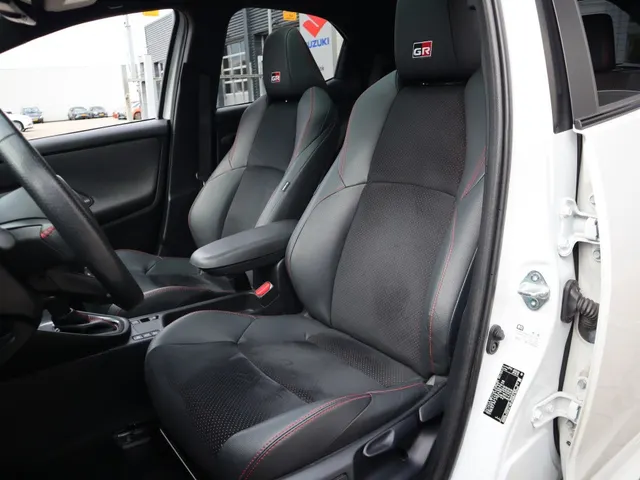 Toyota Yaris 1.5 Hybrid 130 GR Sport Plus PanoDak