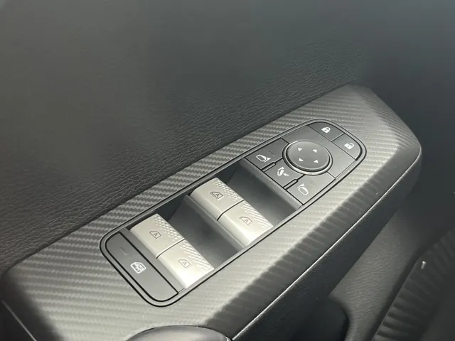 Mitsubishi Outlander 2.4 PHEV Intense+