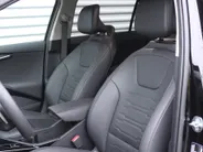 Kia Niro EV DynamicPlusLine 64.8 kWh | 17' LM | Schuif / Kantel dak | Navi | Cruise | Airco | Camera | 17% bijtelling |
