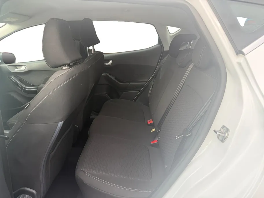 Ford Fiesta 1.0 EcoBoost Hybrid Titanium | Airco | Achteruitrij Camera | Navigatie | 12 maanden garantie! |