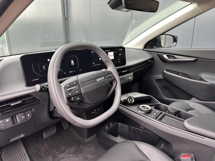Kia EV6 Light Edition 63 kWh | Demo | Navi | Clima | Adaptieve Cruise | Camera | Stuur-/Stoelverwarming | Privacy Glass | Apple Carplay | Android Auto