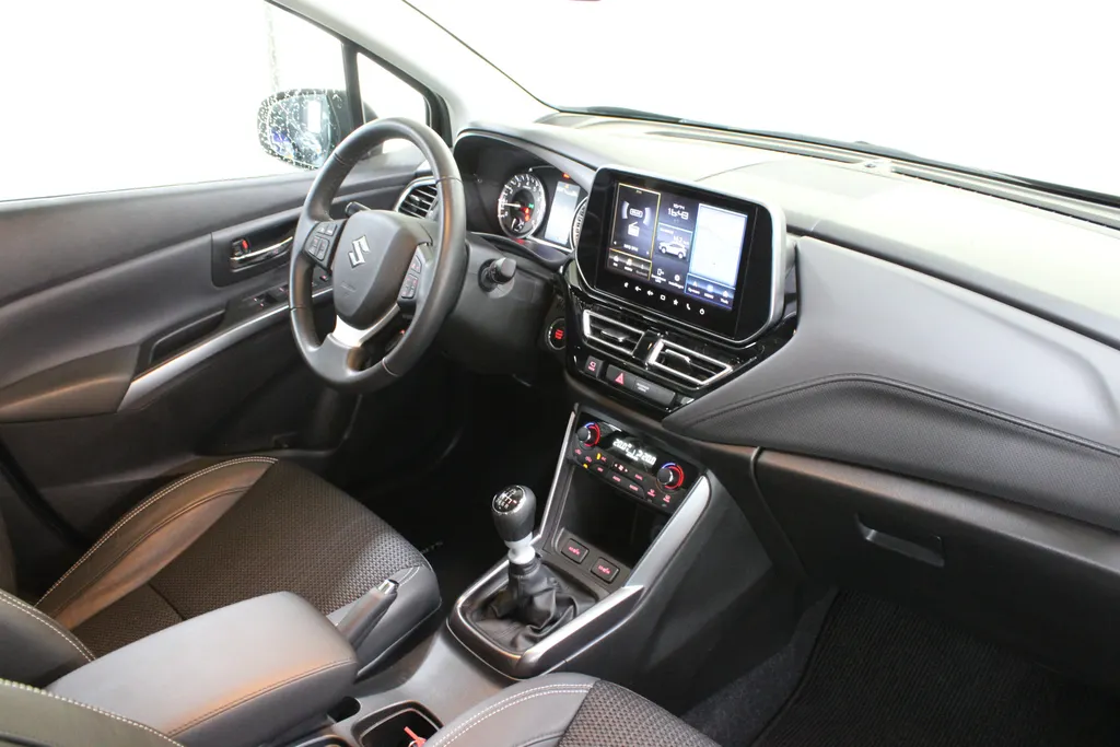 Suzuki S-Cross 1.4 Boosterjet Style Smart Hybrid / Pano. / 360° Camera / Navigatie / Adaptive cruise control /