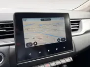 Renault Captur 1.0 TCe 90 techno Zeer lage kilometerstand  , Apple Carplay/Android Auto , navi , cruise , camera , lm velgen , parkeersensor , tel , usb .
