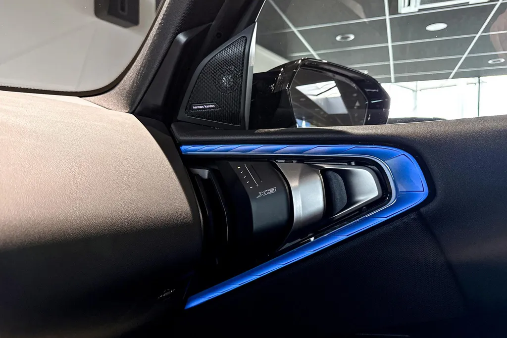 BMW X3 M50