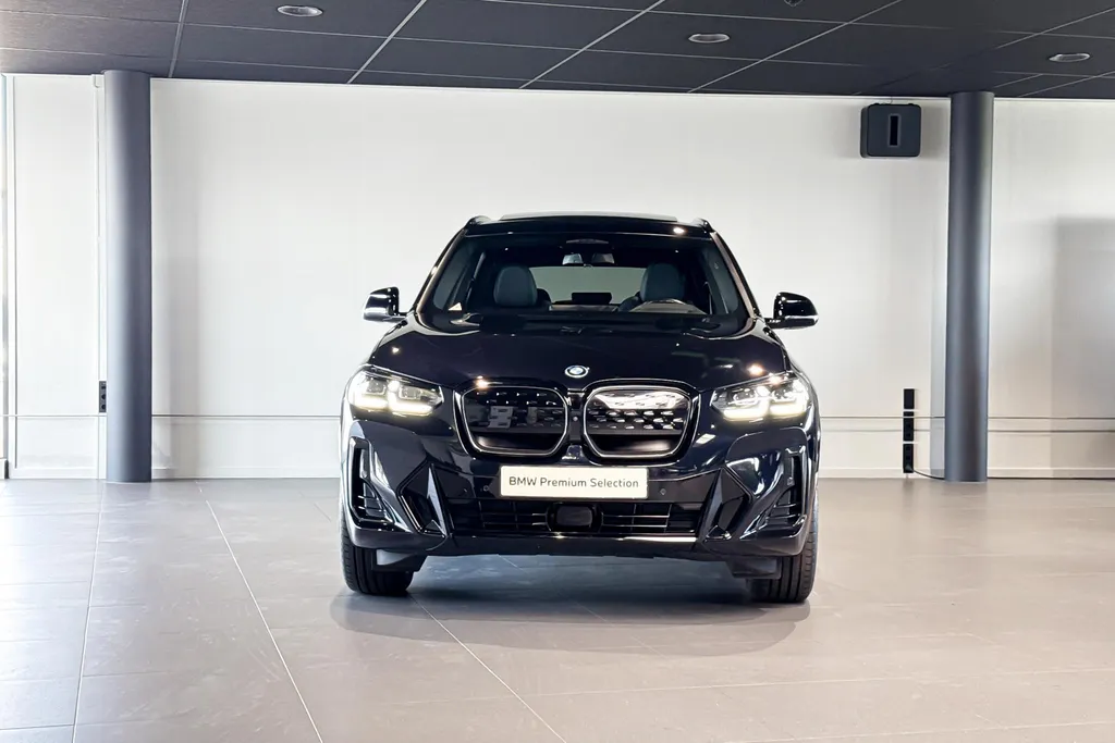 BMW iX3 High Executive Edition 80 kWh