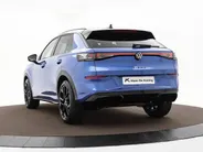 Volkswagen T-Roc R-Line First Edition 1.5 eTSI 150 PK 6 versn. DSG · Assistance Pakket · Multimedia Pakket · Park & Comfort Pakket · Voorraad OUTLET · Prijs is inclusief inruilpremie ·