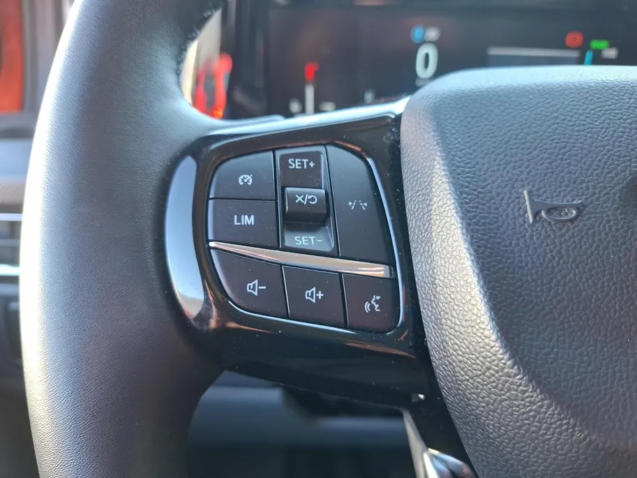 Ford E-Transit Custom 320 L1H1 Limited 65 kWh | 136 pk | DEMO | Dubbele schuifdeur | Pro Power Onboard | B&O | 17inch velgen