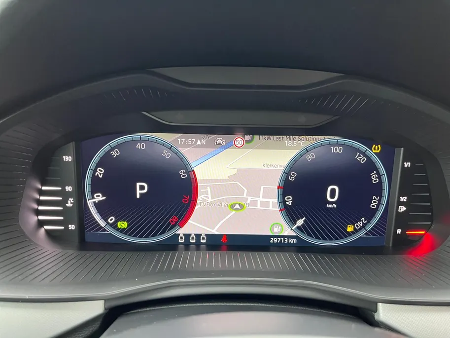 Škoda Scala 1.0 TSI Sport Business | Stoelverwarming | Navigatie | Digital Dashboard