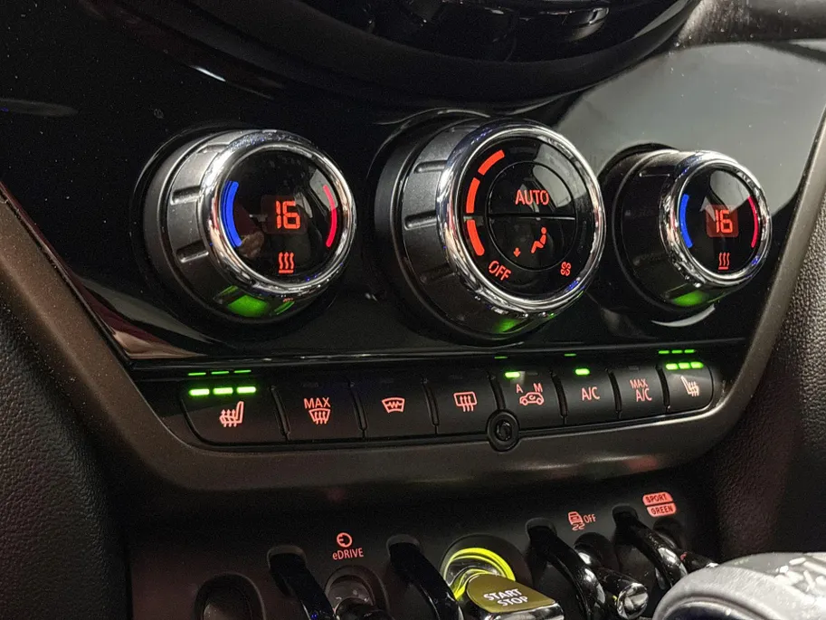 MINI Countryman Cooper SE ALL4 Classic