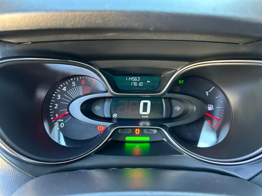 Renault Captur 1.2 TCe Dynamique | Navigatie | Camera | Climate & Cruise Control | Bluetooth | Licht & Regen Sensor | 12 Maanden BOVAG Garantie