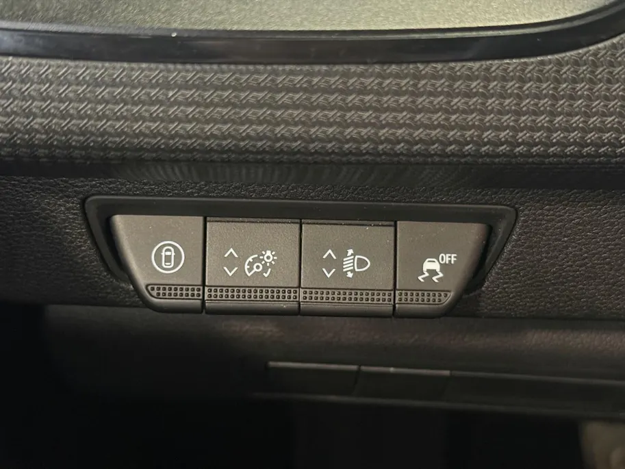 Renault Kangoo 1.5 Blue dCi 95PK advance L1 *Navi(Carplay)+Camera*Climate*Parkeersensoren*Betimmerd laadruimte!