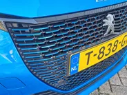 Peugeot e-208 EV Active Pack 50 kWh | Cruise control | Navigatiesysteem | Keyless start | DAB | LM Velgen | 100% Elektrisch | SOH 95,6 %