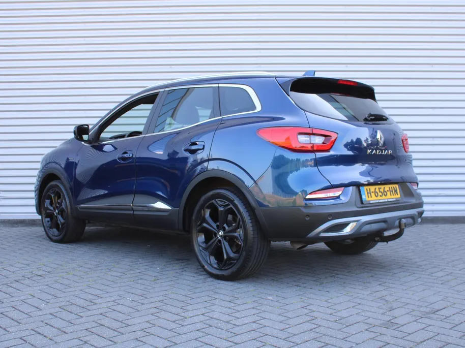 Renault Kadjar 1.3 TCe Black Edition | Trekhaak | Camera | Stoel-/voorruitverwarming | 19' LM | Navi | Clima | Bose Audio | Keyless | Dodehoek detectie | LED | BTW Auto |