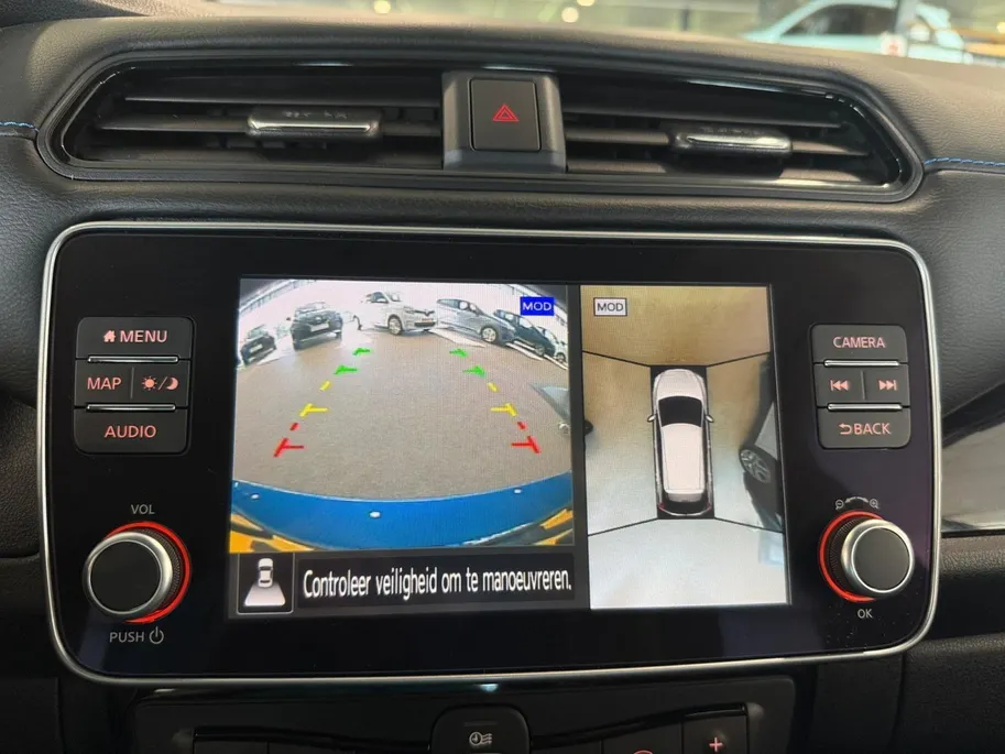 Nissan Leaf Tekna 40 kWh *Navigatie *360Camera *Climate Controle *Pro-pilot *Stoel & Stuur verwarming*Bose audio * Parkeersensoren voor en achter*