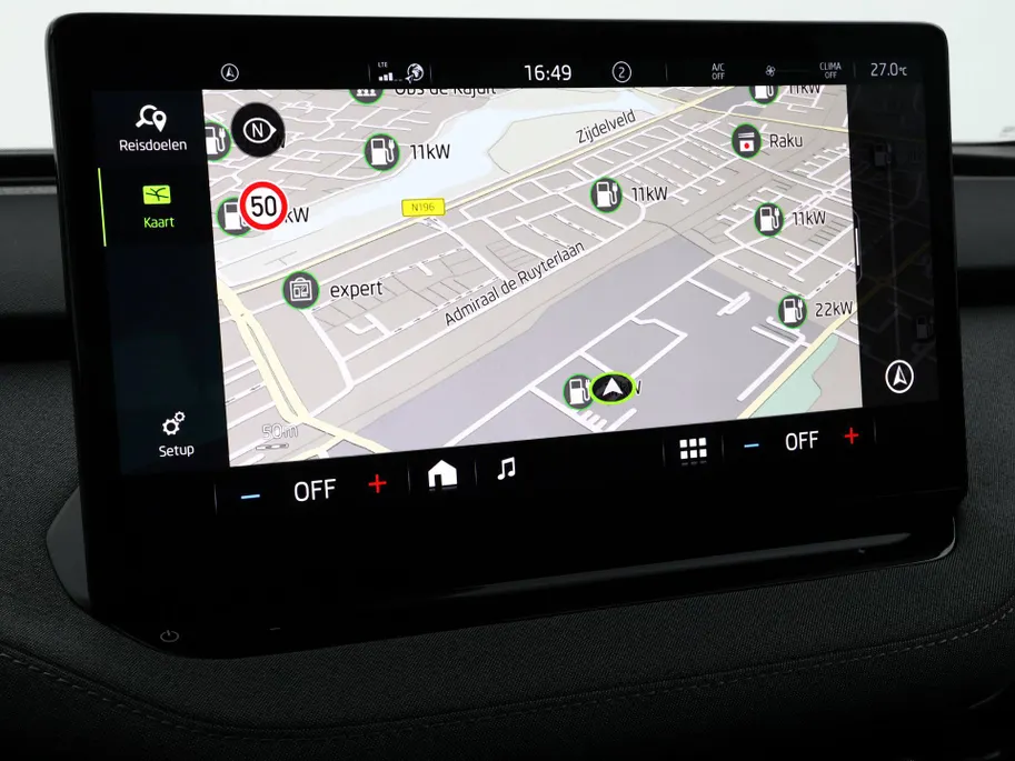 Škoda Enyaq iV 50 Selection 150pk · SOH 92,9% · Apple/Android Car Play · Camera · Navigatie · Cruise Control · 19'' Inch ·