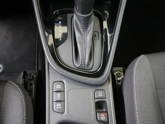 Toyota Yaris 1.5 Hybrid 115 Dynamic