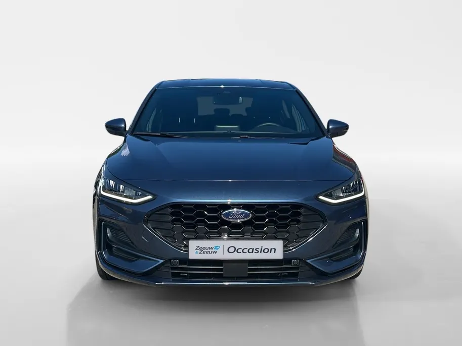 Ford Focus 1.0 EcoBoost Hybrid ST Line Stoel/stuur/voorruitverwarming | Achteruitrijcamera | Apple/Android Carplay | Parkeersensoren |