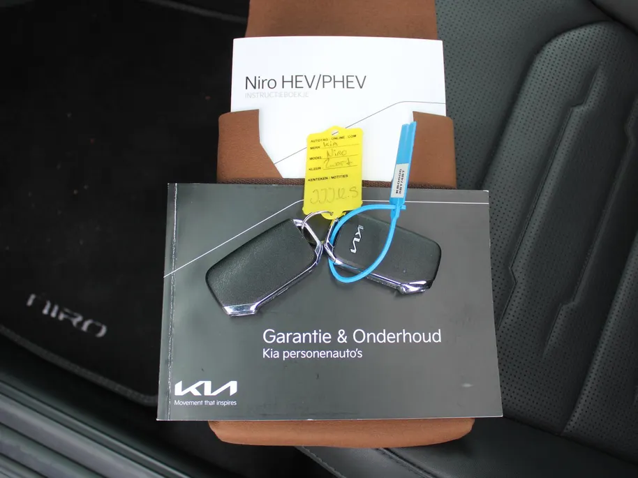 Kia Niro 1.6 GDi Hybrid DynamicPlusLine | Schuif-/kanteldak | Stuur-/stoelverwarming | Cruise adapt. | Camera | HUD | LED | Clima | 16' LM | Navi |