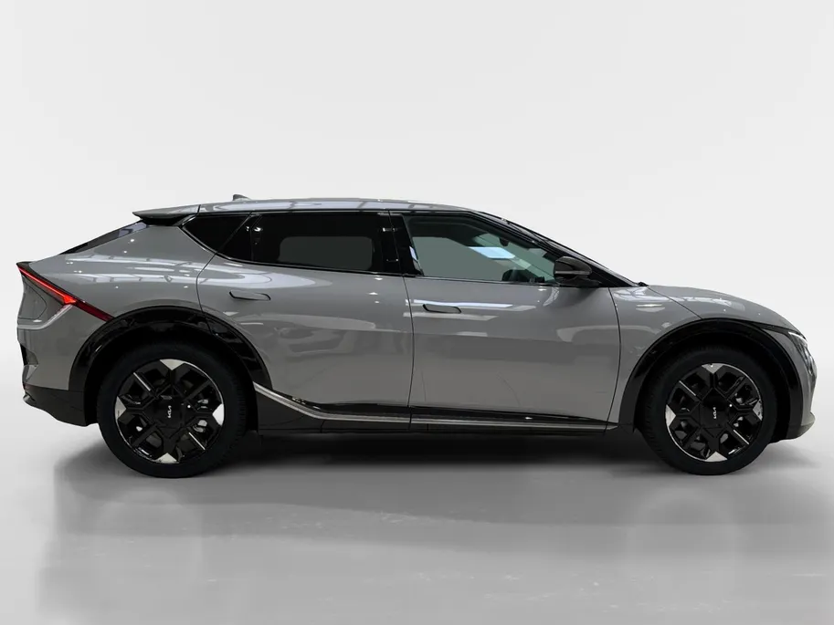 Kia EV6 Plus 63 kWh | Enkele kleuren op voorraad bel voor info | € 2000,- Inruilpremie | + €3.500 voorraadvoordeel!