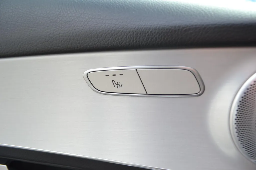 Mercedes-Benz GLC 300E AMG LINE 4MATIC|BURMESTER|NAVI|TREKHAAK
