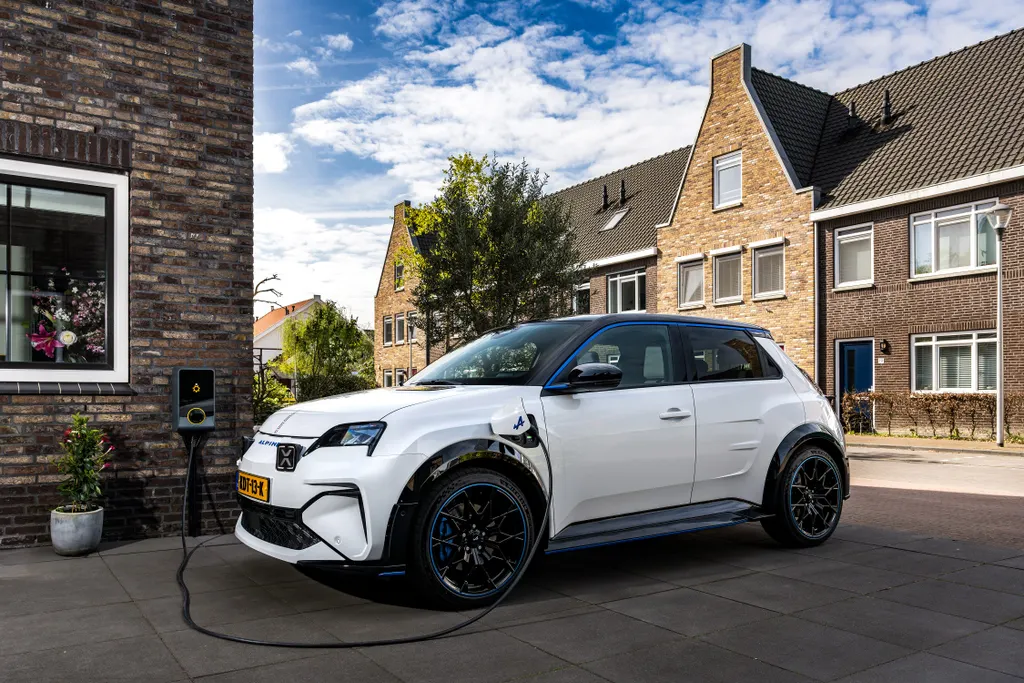 Vehicle to Grid met de Alpine A290 nu mogelijk