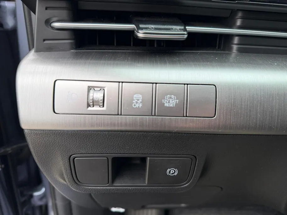 Hyundai Kona 1.6 GDI HEV Comfort | Navi | Carplay | Zeer netjes | NU Rijklaarprijs! Incl.12 Maanden, APK, Onderhoudsbeurt etc! Premiumpakket gratis!