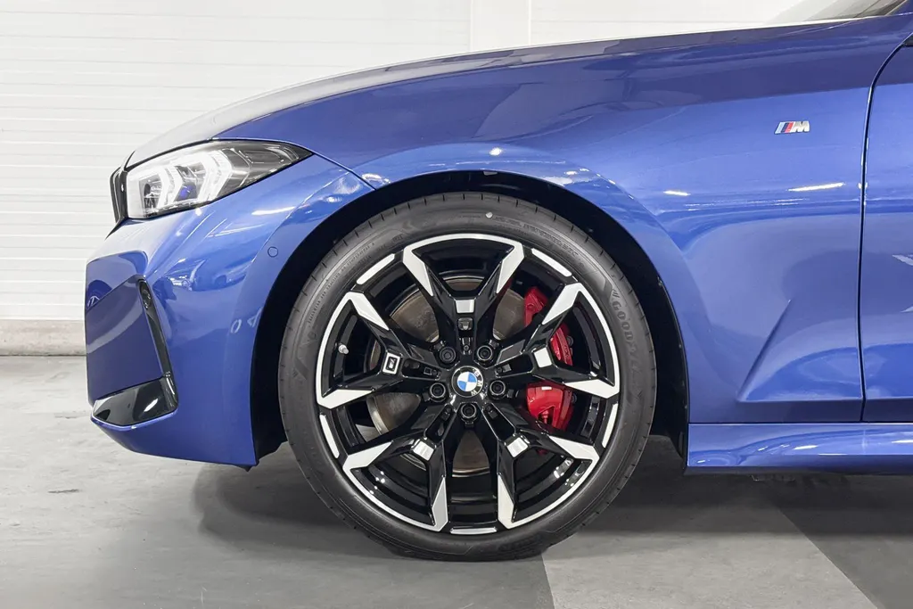 BMW 3 Serie Sedan 320i