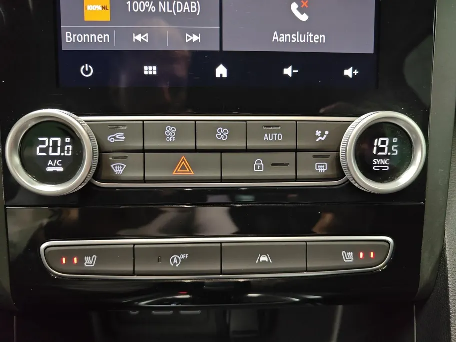 Renault Mégane Estate 1.3 TCe 140 Techno AUTOMAAT NAVI STOELVERWARMING AIRCO CAMERA CRUISE CONTROLE APPLE CARPLAY ANDROID AUTO TREKHAAK (TREKGEWICHT 1750KG) ZEER MOOIE AUTO