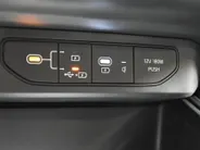 Kia Niro 1.6 GDi Hybrid 138pk DCT6 DynamicLine Direct leverbaar!
