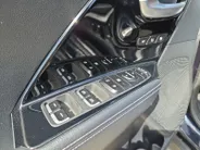 Kia e-Niro ExecutiveLine 64 kWh 1e Eigenaar | 3 Fase laden | Metallic lak | Trekhaak | Fabrieksgarantie 27-1-2029 + 3x 1 jaar* | NAP