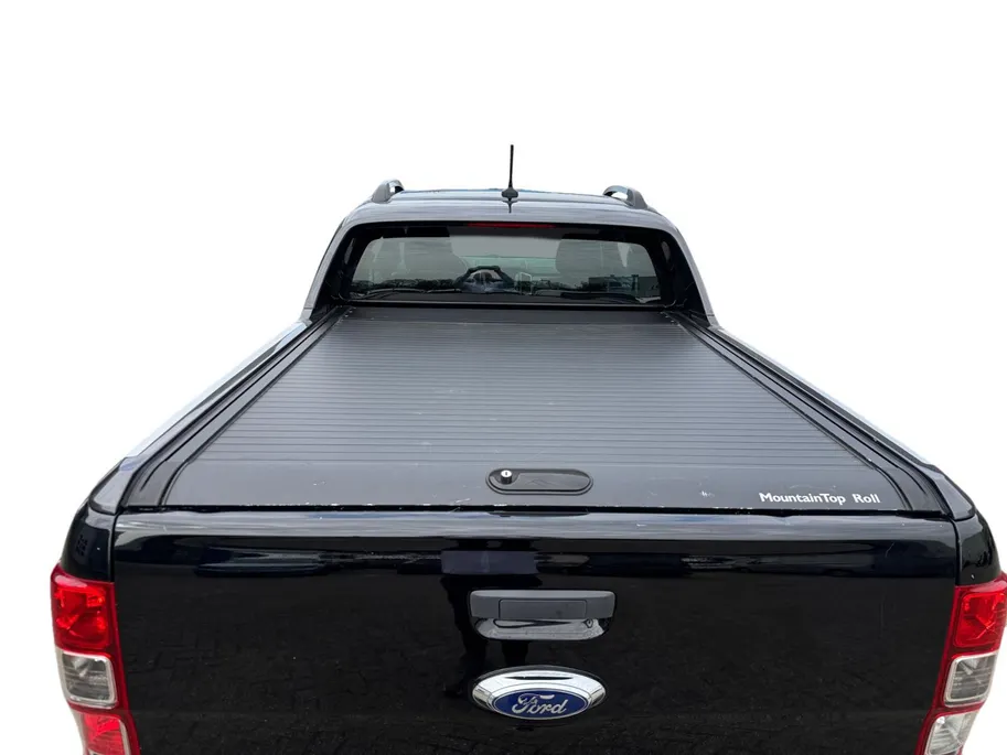 Ford Ranger 2.0 EcoBlue Wildtrak Supercab | NL auto | 1e eigenaar | 213 PK | Trekhaak | Automaat | Rollertop | Stoelverwarming | Achteruitrijcamera | Parkeersensoren voor en achter | Adapt. cruise control | Apple carplay & Android auto | Bovag garantie |