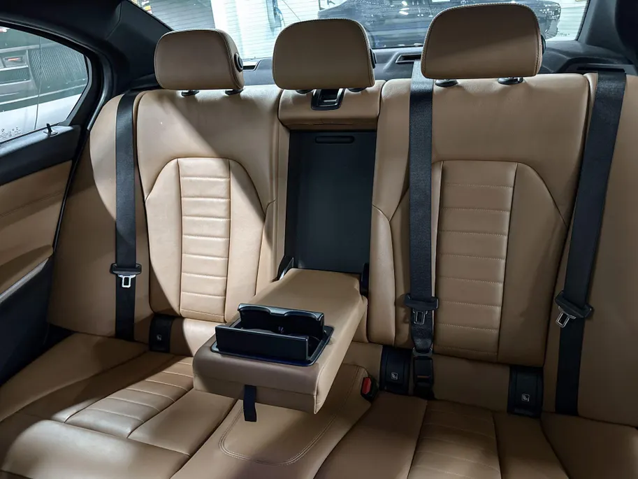 BMW 3 Serie Sedan 330i High Executive Edition