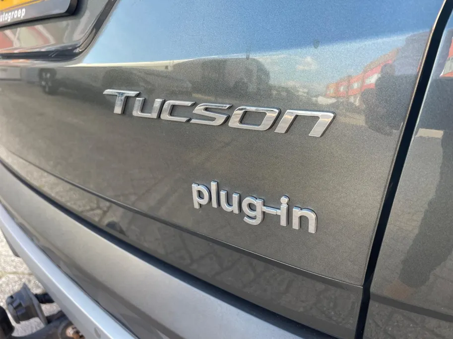 Hyundai Tucson 1.6 T-GDI PHEV Comfort Smart 4WD 1ste eigenaar | Navigatie| Climate control| Adaptieve cruise control| Stoel/stuurverwarming| Elektrische achterklep |Trekhaak|