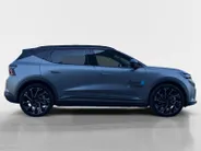 Renault Scénic E-Tech 220PK EV87 Long Range Esprit Alpine Automaat | DEMO | Solarbay Panoramadak | Harman Kardon Audio | Adaptive Cruise Control | Climate Control | 360 Camera | Apple CarPlay/Android Auto | Elektrisch Verstelbare Stoelen | Stoelverwarming |